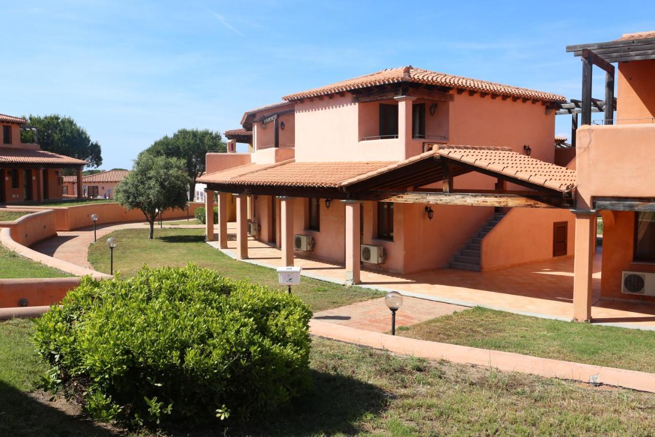 Borgo Dei Pescatori Hotel Aglientu Exterior foto