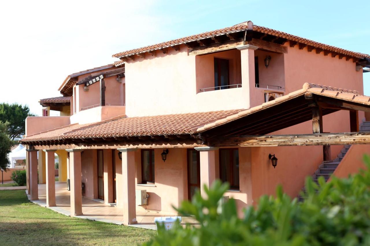 Borgo Dei Pescatori Hotel Aglientu Exterior foto